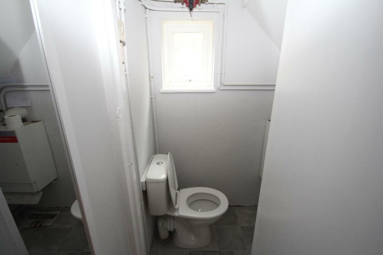 The Uxbridge House Villa ภายนอก รูปภาพ